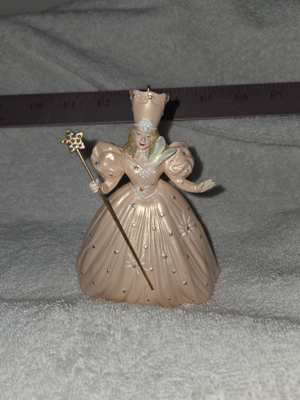 Hallmark Ornament Glinda